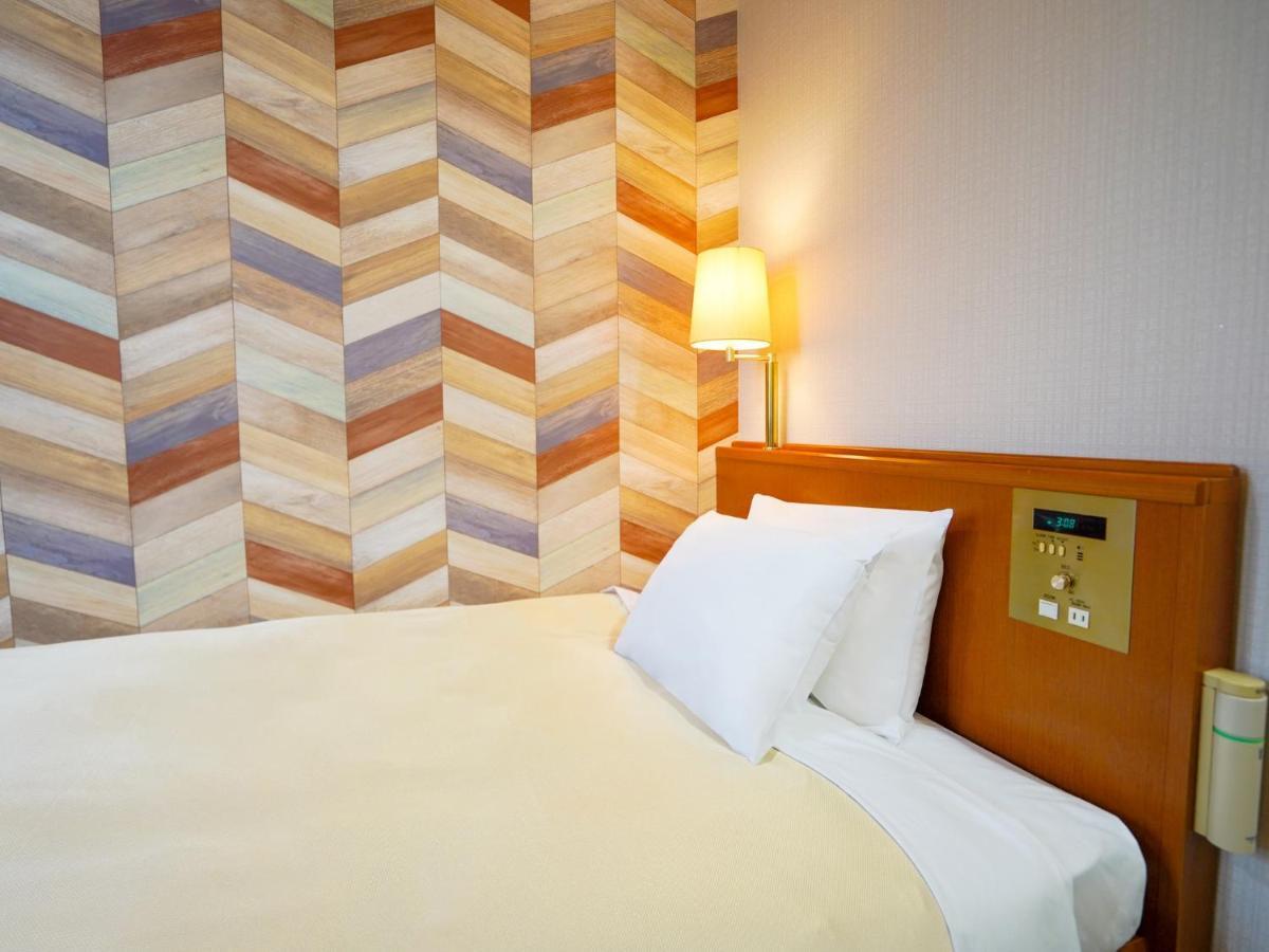 Hotel New Gaea Iizuka Екстер'єр фото