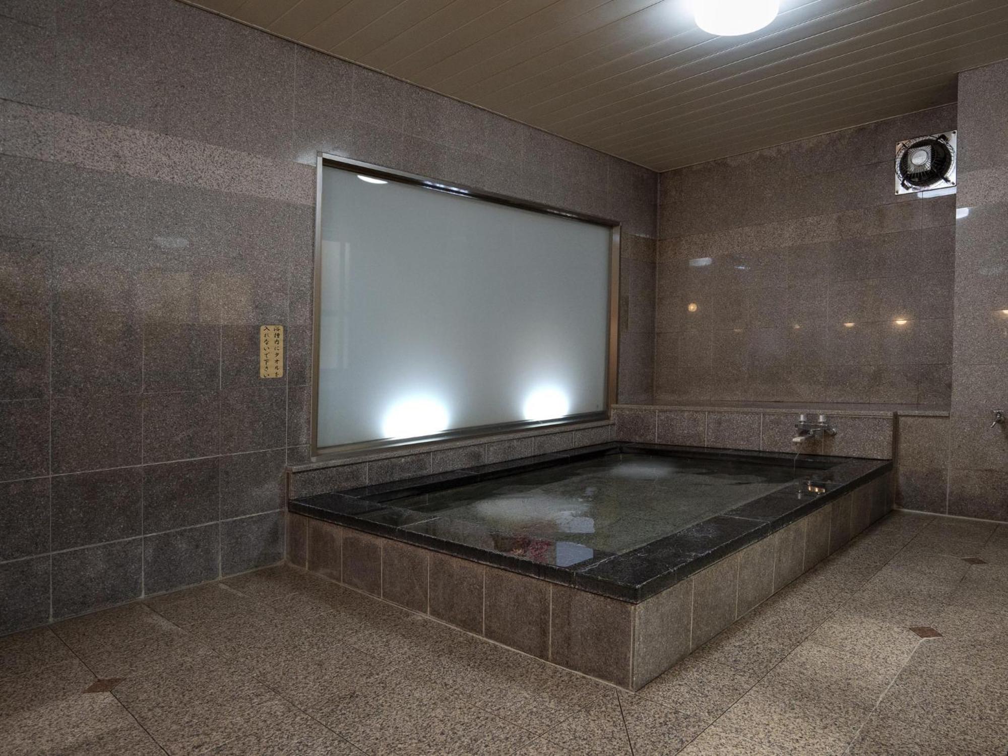 Hotel New Gaea Iizuka Екстер'єр фото