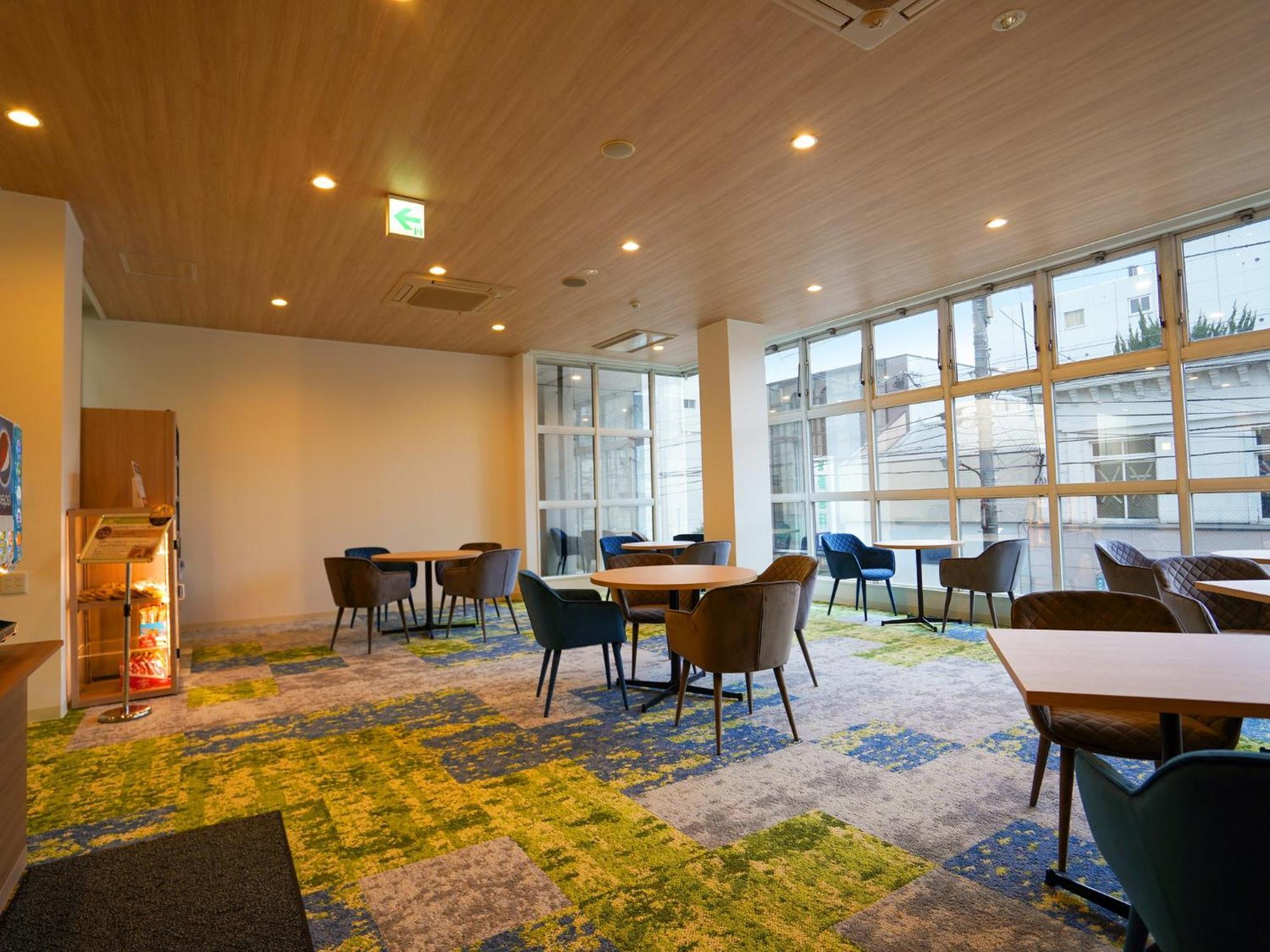 Hotel New Gaea Iizuka Екстер'єр фото
