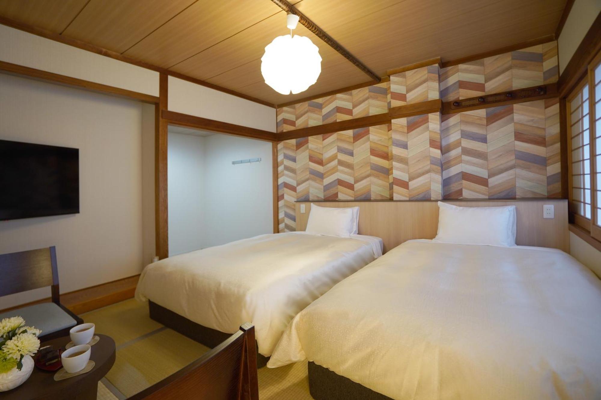 Hotel New Gaea Iizuka Екстер'єр фото