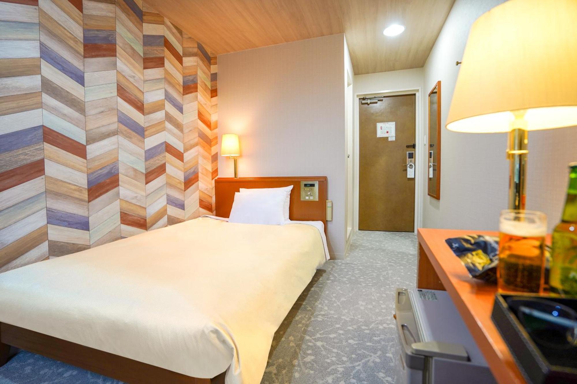 Hotel New Gaea Iizuka Екстер'єр фото
